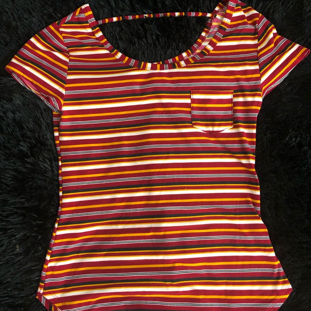 Beautiful rainbow shirt No boundaries